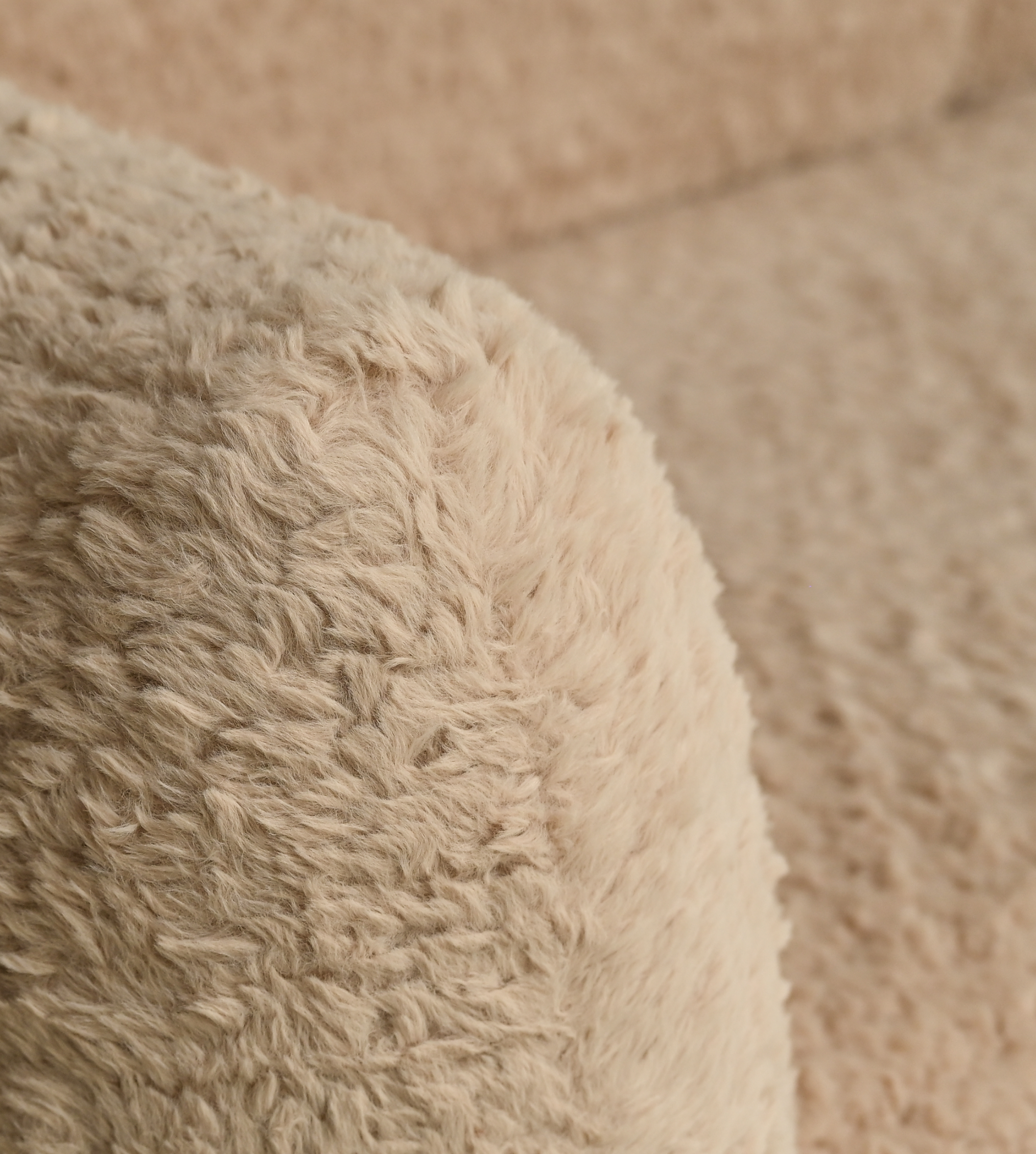 Single  seater sofa
